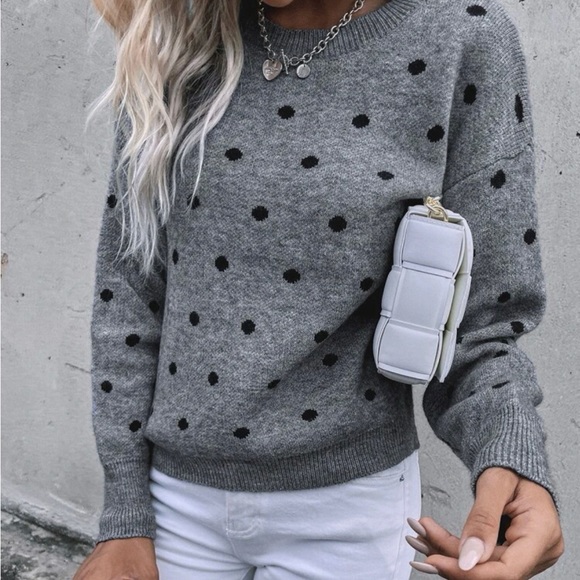 Pullover Women's Sweater (Size: Petite Medium) - Picture 3 of 4